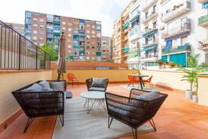 Piso Exclusivo en Venta: Consejo de Cent con Dos de Maig photo 0