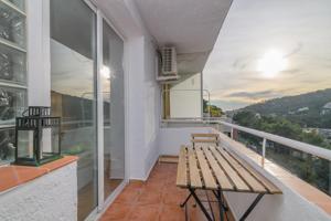 ☀️ ¡LA LUZ DE EL POAL TE ESPERA! EXCLUSIVO PISO REFORMADO CON BALCÓN Y VISTAS INIGUALABLES EN CASTELLDEFELS photo 0