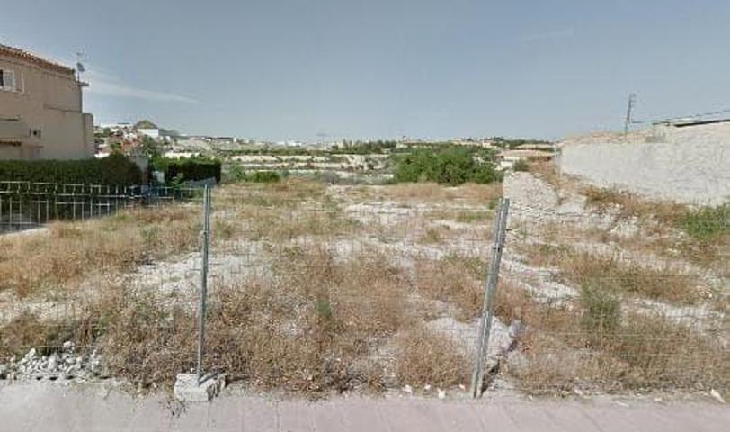 Suelo urbano consolidado de uso residencial photo 0