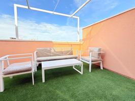 Fantástico ático de un dormitorio en alquiler photo 0