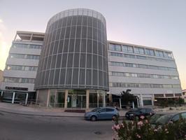 Oficina en venta en el Pol Ind de Ceuti photo 0
