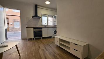 Apartamento de un dormitorio en el centro. photo 0