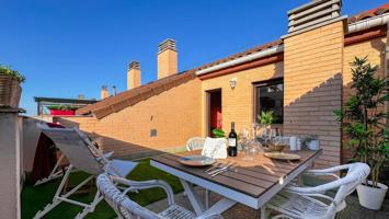  Ático En venta en Miralbueno, Zaragoza photo 0