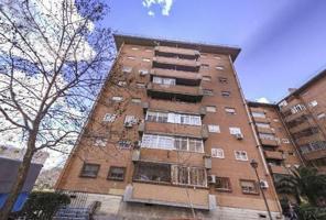 Piso En venta en Calle De Belzunegui, 17, Carabanchel, Madrid photo 0