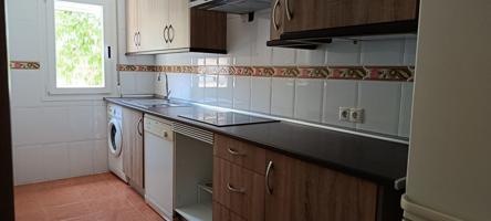 Piso En venta en Cl Jesus Nazareno, Yebra photo 0