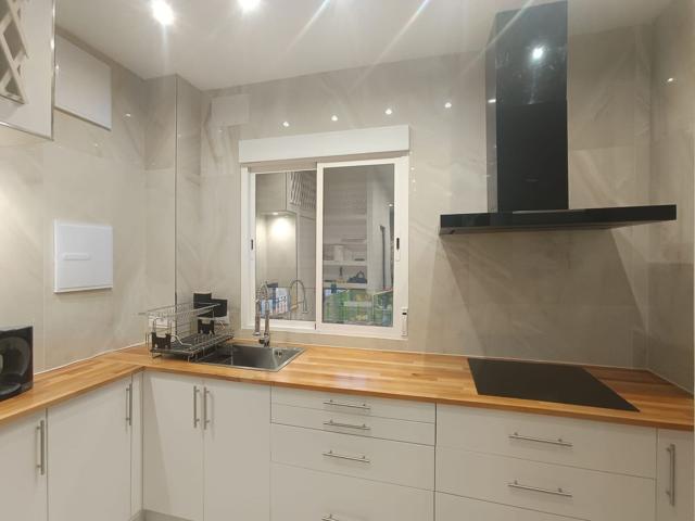Piso En venta en Plaza Castilla, 3, Bulevar - Plaza Castilla, Azuqueca De Henares photo 0