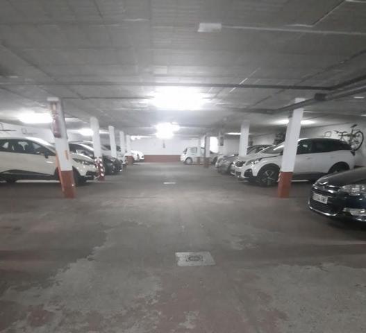 Parking Subterráneo En alquiler en San Andres, 33, Casco Antiguo, Majadahonda photo 0