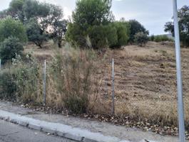 Terreno Urbanizable En venta en Pino Alto - Navarredonda, Valdemorillo photo 0