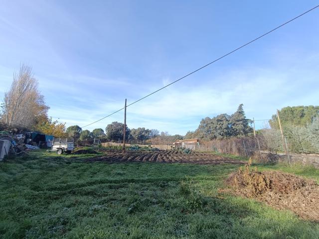 Terreno Urbanizable En venta en Colmenar Del Arroyo photo 0
