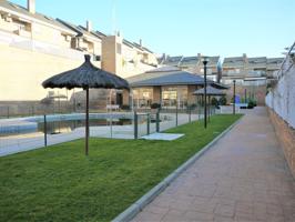 Unifamiliar Pareada En venta en Calle Valle Del Oro, 1, Centro, Villanueva Del Pardillo photo 0