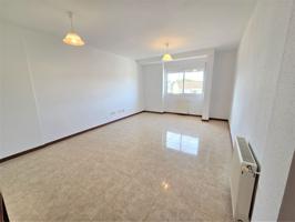 Piso En venta en Calle Tejera, Valdemorillo Pueblo, Valdemorillo photo 0