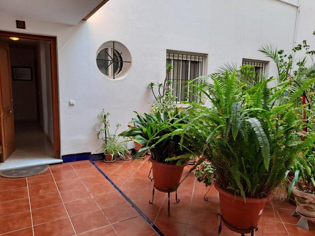Vive en el Barrio Alto por menos de lo que imaginas photo 0
