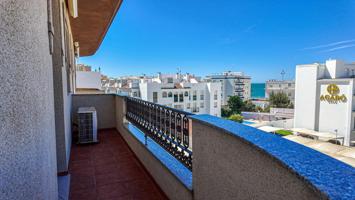 DESDE ESTA VIVIENDA PUEDES DISFRUTAR DE VISTAS AL MAR DE REGLA! photo 0