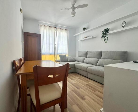 Piso reformado en el centro. photo 0