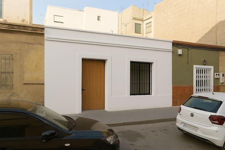 CASA UNIFAMILIAR A ESTRENAR photo 0