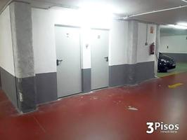 Casa En venta en Calle Josep Maria De Sagarra, Font Verda, Granollers photo 0