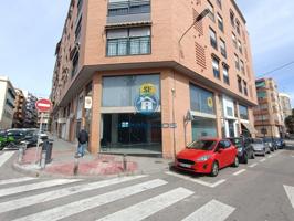 LOCAL CON POSIBILIDAD DE CAMBIO DE USO EN CAMPOAMOR photo 0