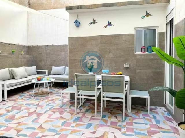 OPORTUNIDAD PISO TRANSFORMADO EN 2, EN CAMPOAMOR-AUDITORTIO photo 0