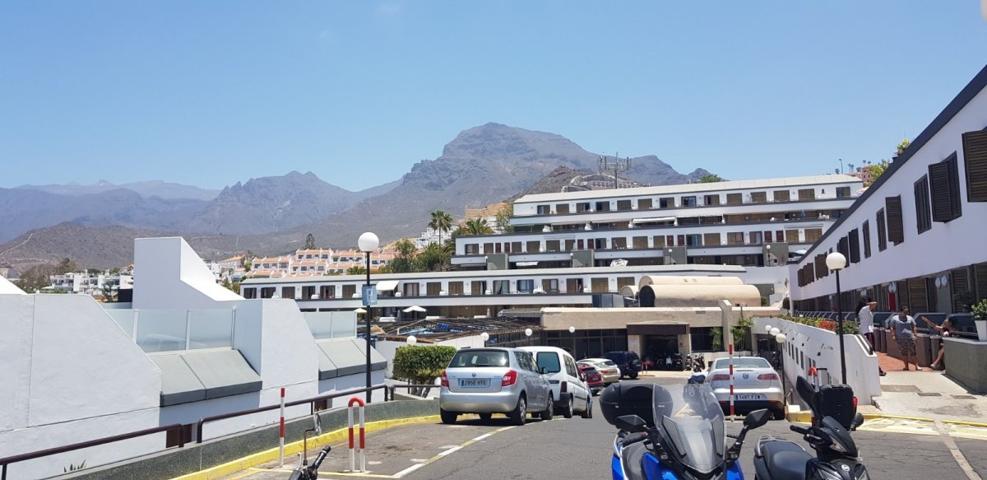 NO APTO RESIDENCIA HABITUAL, LEER BIEN INFO DEL ANUNCIO - NO PERMANENT RESIDENCY, PLEASE READ INFO photo 0