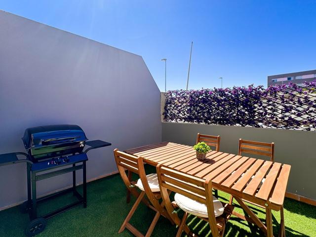 Se vende adosado completamente reformado en San Isidro photo 0