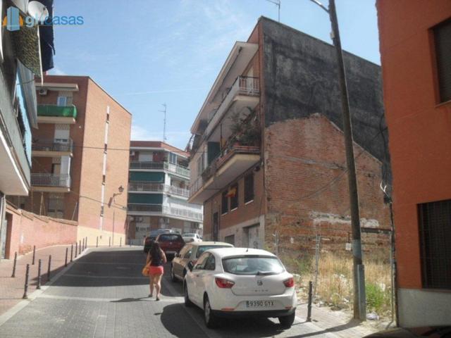 Terreno urbano en venta en Villa De Vallecas, Madrid photo 0