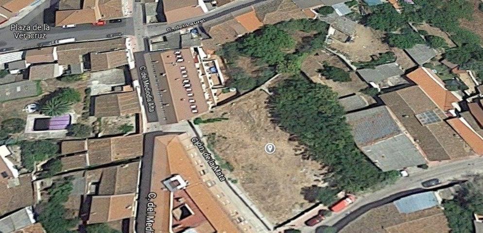 Terreno urbano en San Martín de Valdeiglesias, Madrid. photo 0