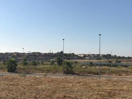 Terreno urbano en Tomares, zona de Ciudad Parque Empresarial Zaudin, Sevilla. photo 0