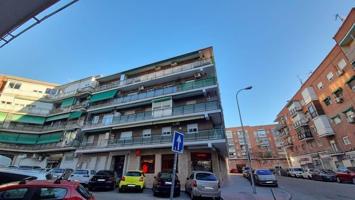 Piso en Carabanchel de 70 m², bien ubicado y con excelente distribución photo 0