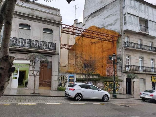 Terreno urbano en venta en el centro de Vigo (Pontevedra), con excelente potencial de desarrollo: photo 0