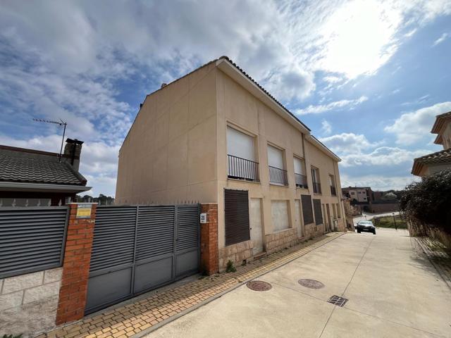 Terrenos Edificables En venta en Horche, Horche photo 0