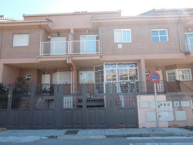 CHALET EN VENTA EN VILLALBILLA, ZONA LOS HUEROS photo 0