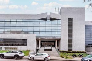 Oficinas en venta en Alcobendas, Madrid photo 0