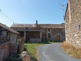 CASERIO PARA INVERSORES EN LA ZONA DE ARANGA-A CORUÑA, SE VENDE CASA PARA REFORMAR CON UNA PARCELA 2.477M2 photo 0