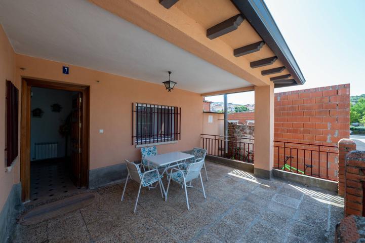 Casa con Terreno en Horcajo de los Montes - Oportunidad Única photo 0