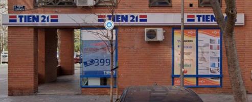 Local Comercial en Calle Herencia, Madrid photo 0
