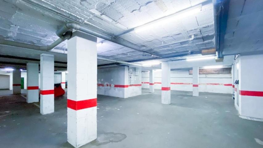 VENTA DE PLAZA DE PARKING EN LA ZONA CÉNTRICA DE FUENGIROLA. ¡IDEAL COMO INVERSIÓN! photo 0