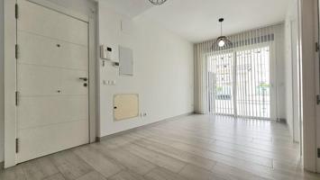 PISO EN VENTA EN LOS BOLICHES DE 1 DORMITORIO photo 0