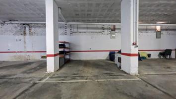 SE VENDE UNA BUENA PLAZA DE GARAJE EN EL CENTRO DE LOS BOLICHES photo 0