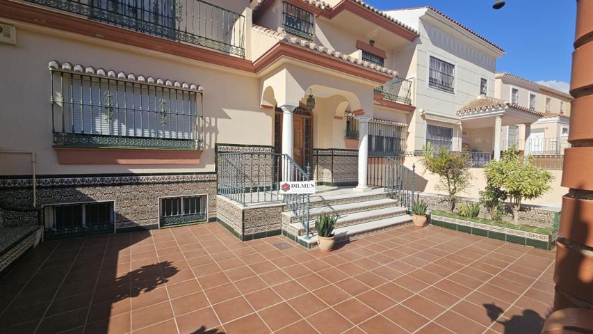 GRAN CASA EN VENTA ZONA PARQUE ACUÁTICO photo 0