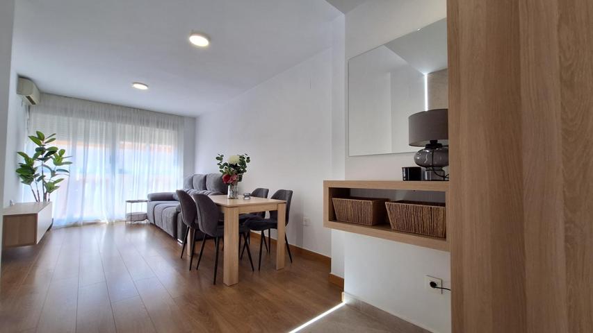 Apartamento reformado de 2 dormitorios y garaje en El Ranero photo 0