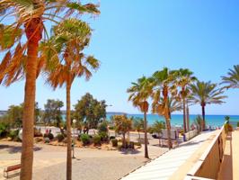 ¡¡ SE VENDE PISO CON TERRAZA A ESCASOS METROS DE LA PLAYA !! photo 0