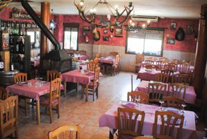 RESTAURANTE CON INCREIBLE BODEGA Y VIVIENDA photo 0