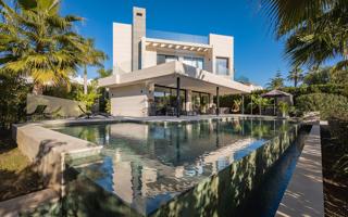 Casa En venta en Aloha Golf, Marbella photo 0