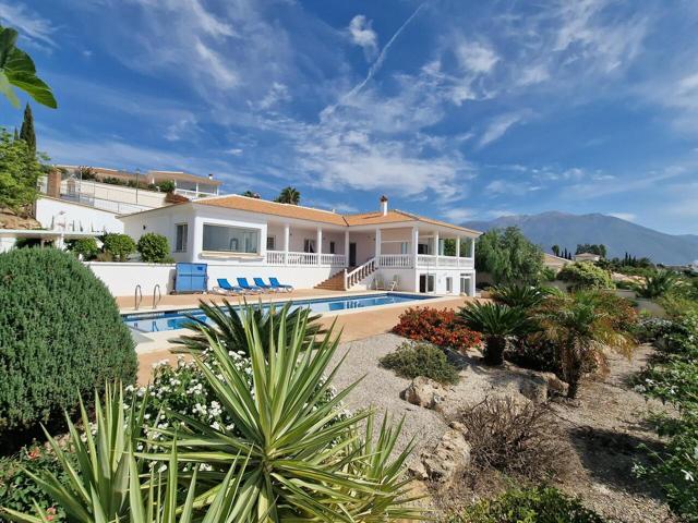 Casa En venta en South Of Spain, Periana photo 0