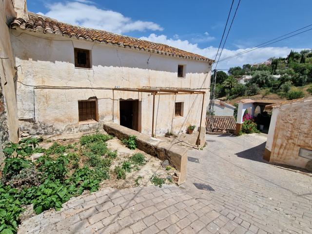 Casa En venta en Los Romanes, Viñuela photo 0