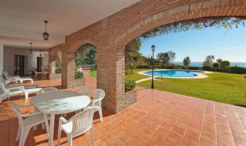 Casa En venta en Reserva Del Higuerón, Fuengirola photo 0