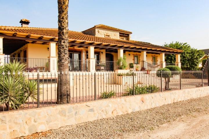 Casa En venta en Desamparados-Hurchillo-Torremendo, Orihuela photo 0