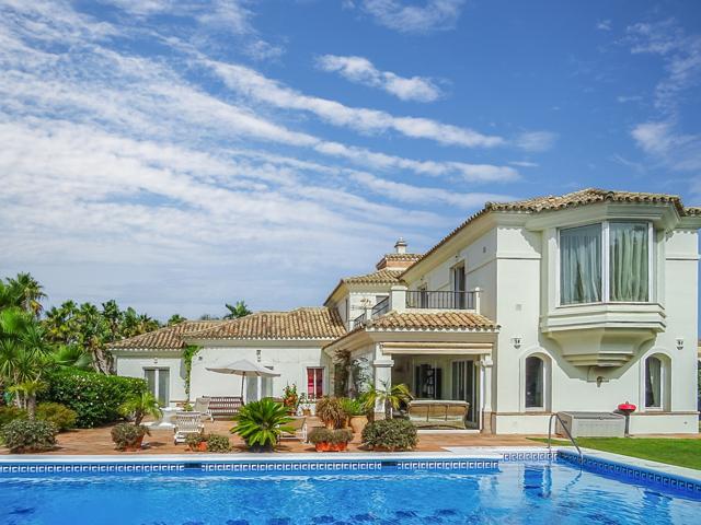 Casa En venta en Sotogrande Costa, Sotogrande photo 0