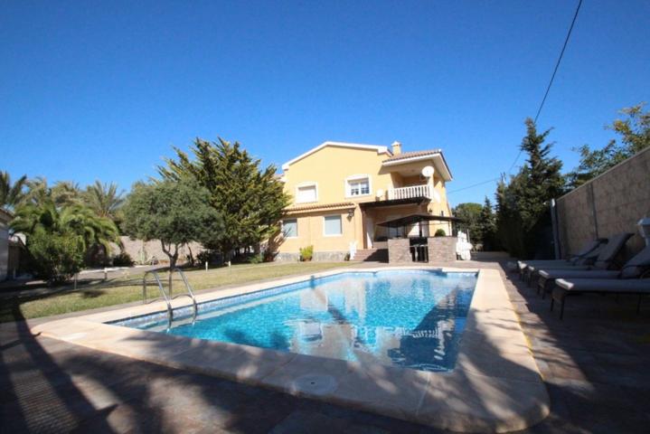 Casa En venta en Lomas De Cabo Roig, Orihuela Costa photo 0