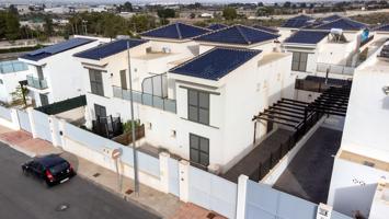 Casa En venta en Comunidad Valenciana, Cox photo 0
